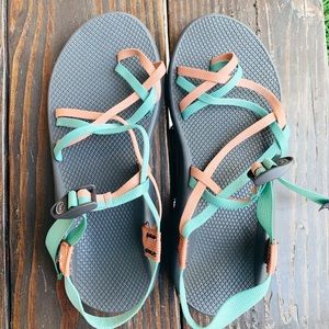 Men’s custom chacos xz/2 sandal
